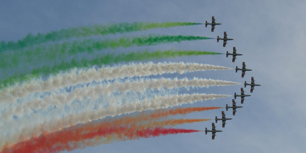 Die italienische Frecce Tricolori am Gardasee